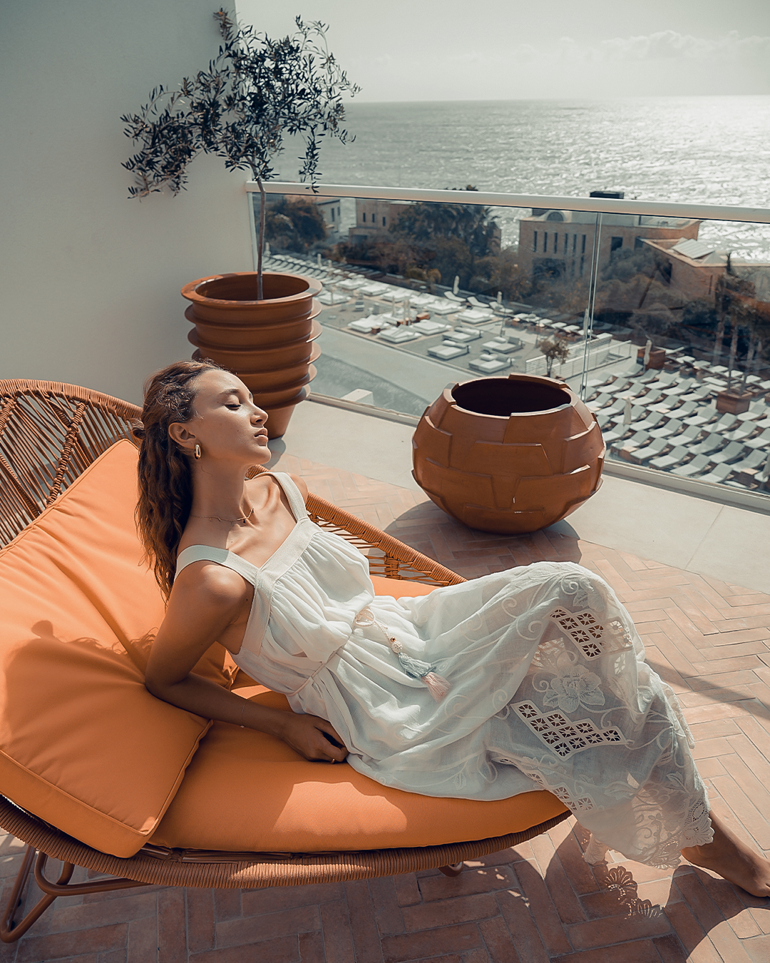 Whitelace Resort